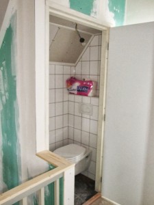 Toilet inbouw nieuw boven